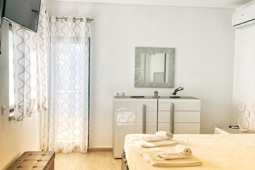Vivenda Espacosa E Luminosa Villa Quelfes Bagian luar foto